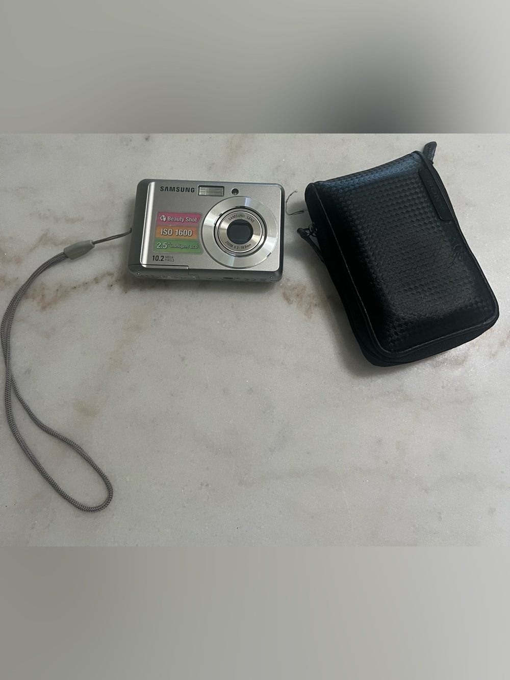 Samsung SL30 10.2MP Compact Digital Camera Intelligent LCD Silver Tested Works